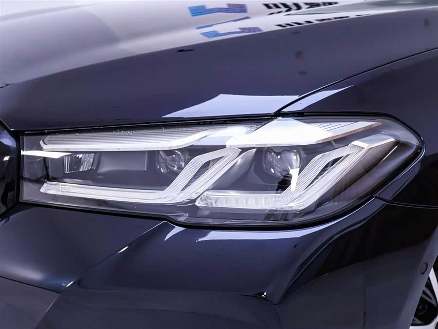 Used BMW THE5 2023 2.0L AT