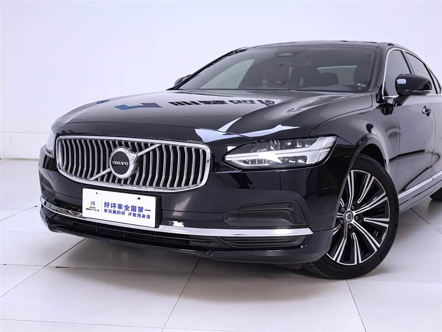 Used Volvo S90 2021 2.0L AT