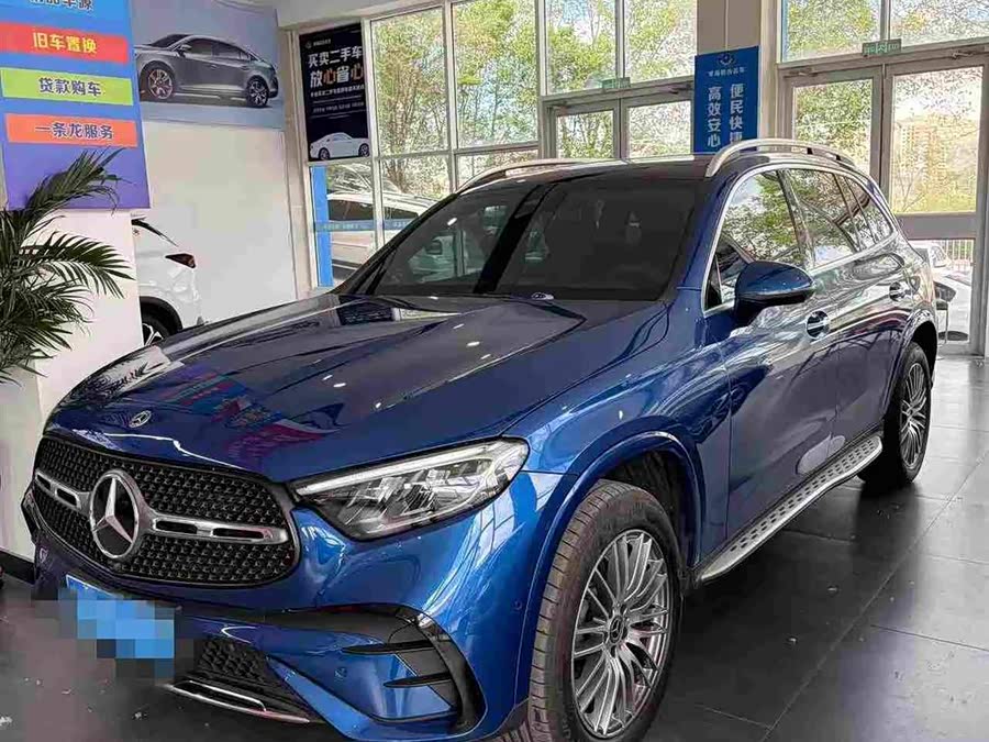 Used Mercedes-Benz GLC 2023 2.0L AT