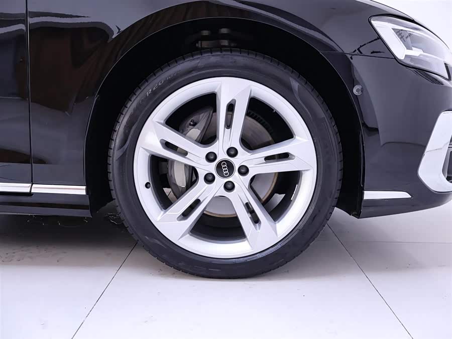 Used Audi A8 2022 3.0L AT
