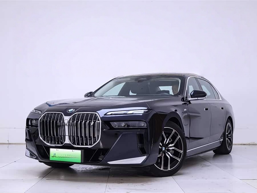 Used BMW i7 2023