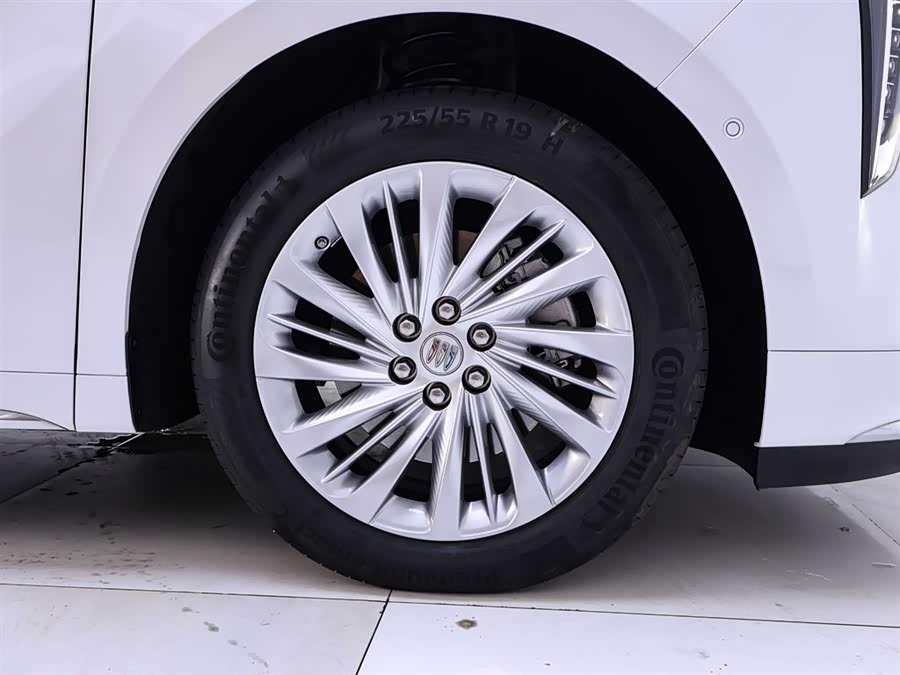 Used Buick Century 2023 2.0L AT