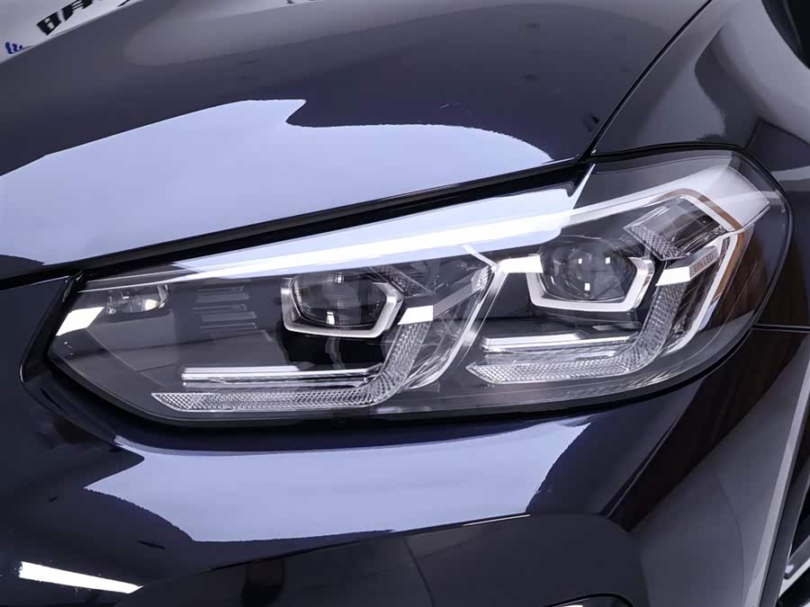 Used BMW X3 2023 2.0L AT