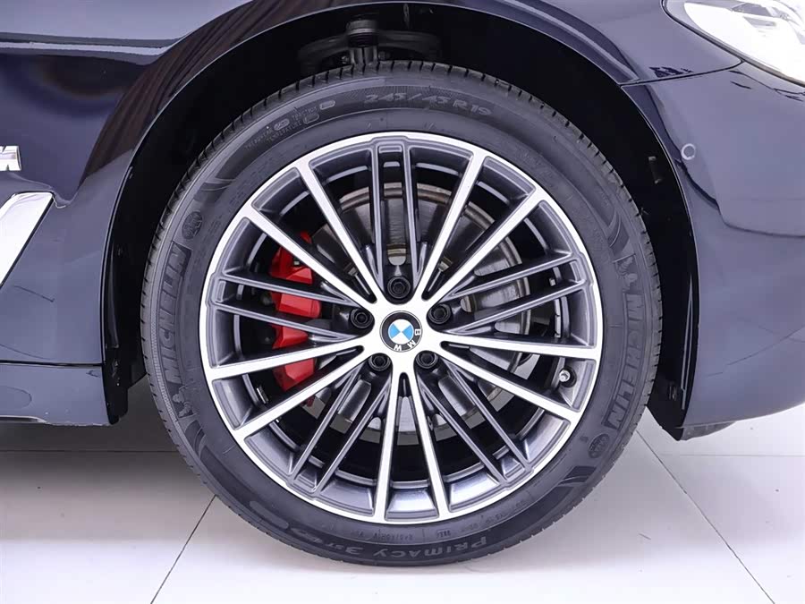 Used BMW THE5 2023 2.0L AT