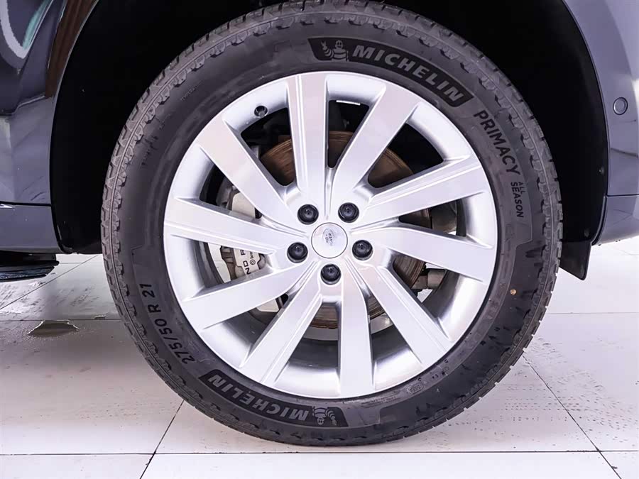 Used Land Rover Range Rover 2024 3.0L AT