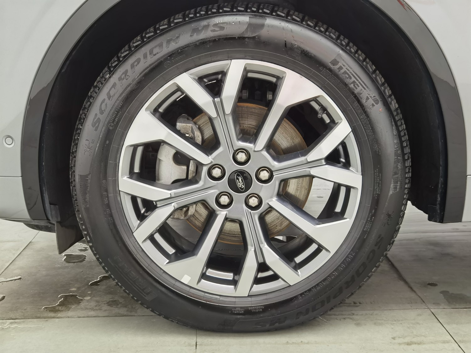 Used Ford Edge 2023 2.0 AT