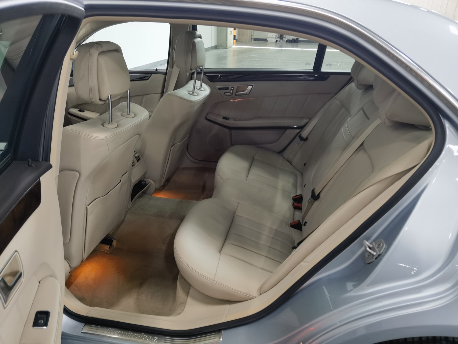 Used Mercedes-Benz E-Class 2014 1.8 AT