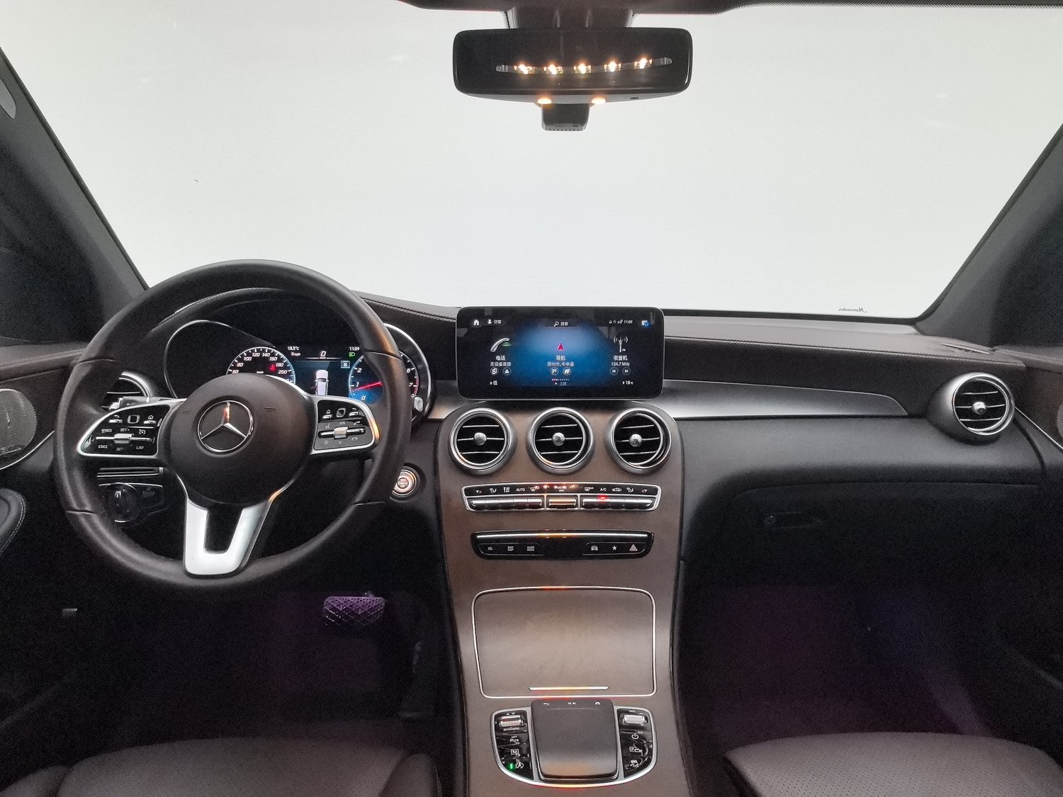 Used Mercedes-Benz GLC 2022 2.0 AT
