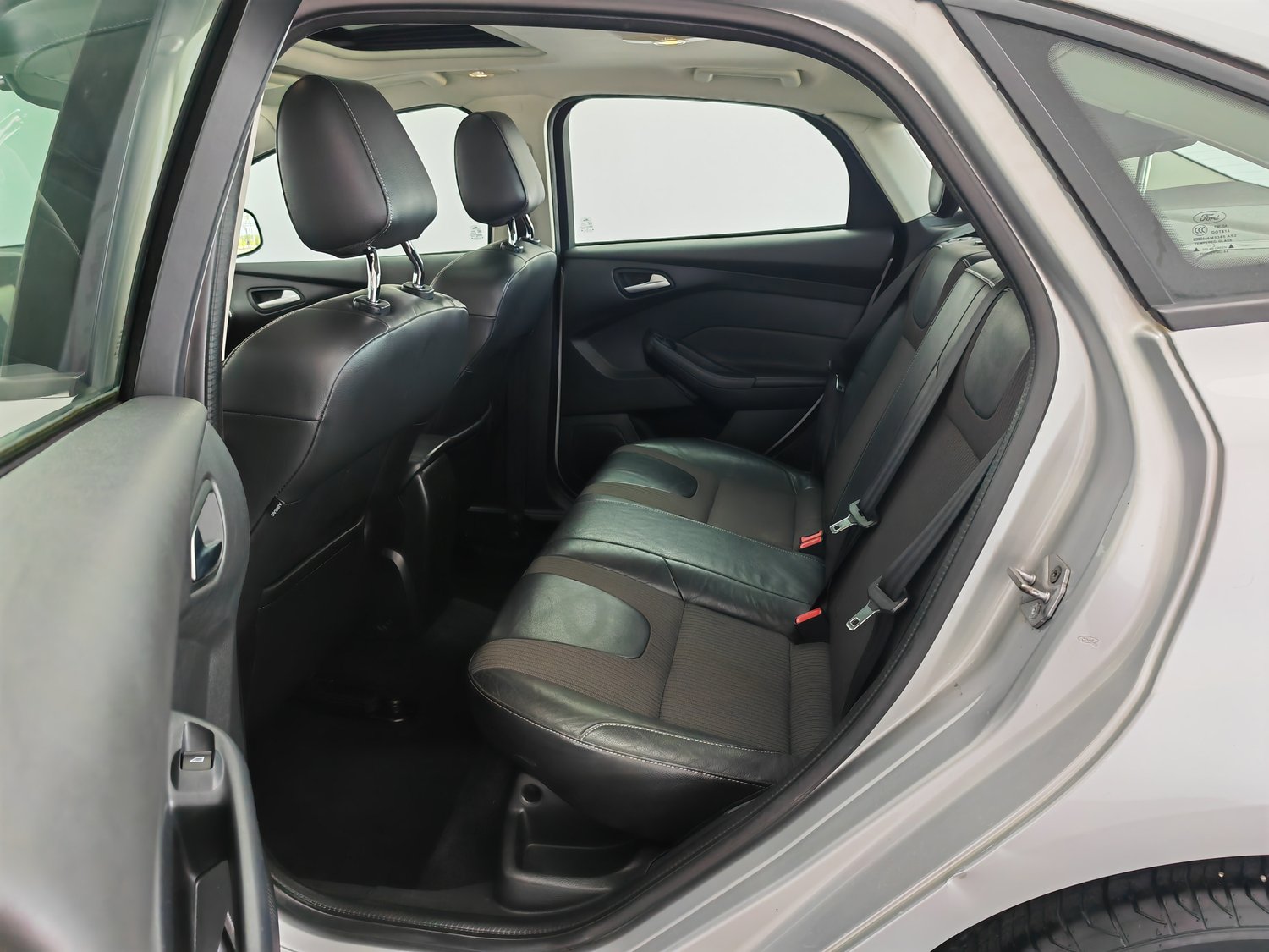 Used Ford Focus 2012 1.6 MT