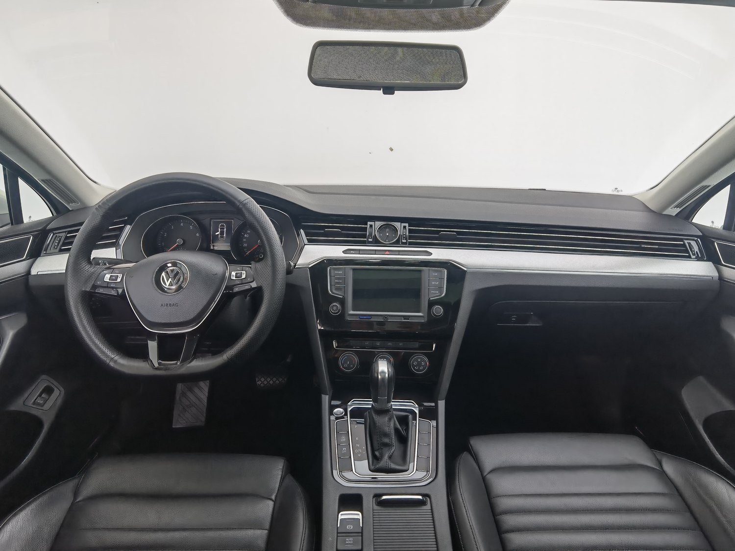 Used Volkswagen Magotan 2017 1.8 AT