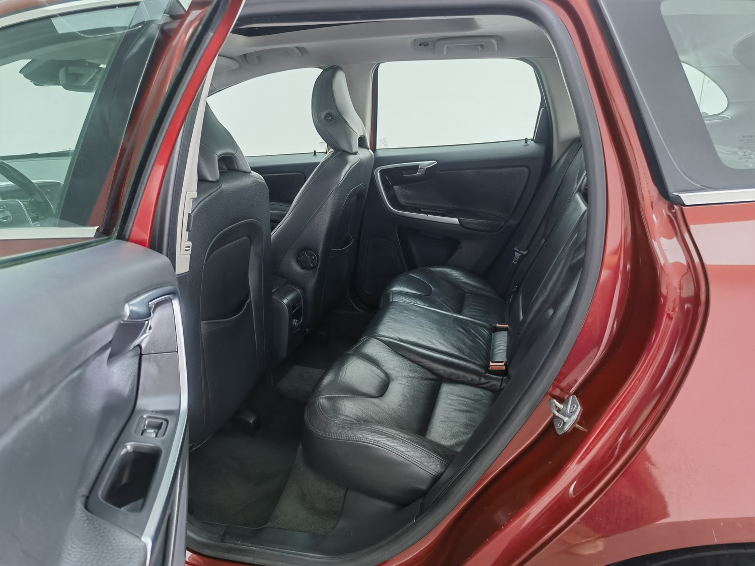 Used Volvo XC60 (Import) 2014 2.0 AT