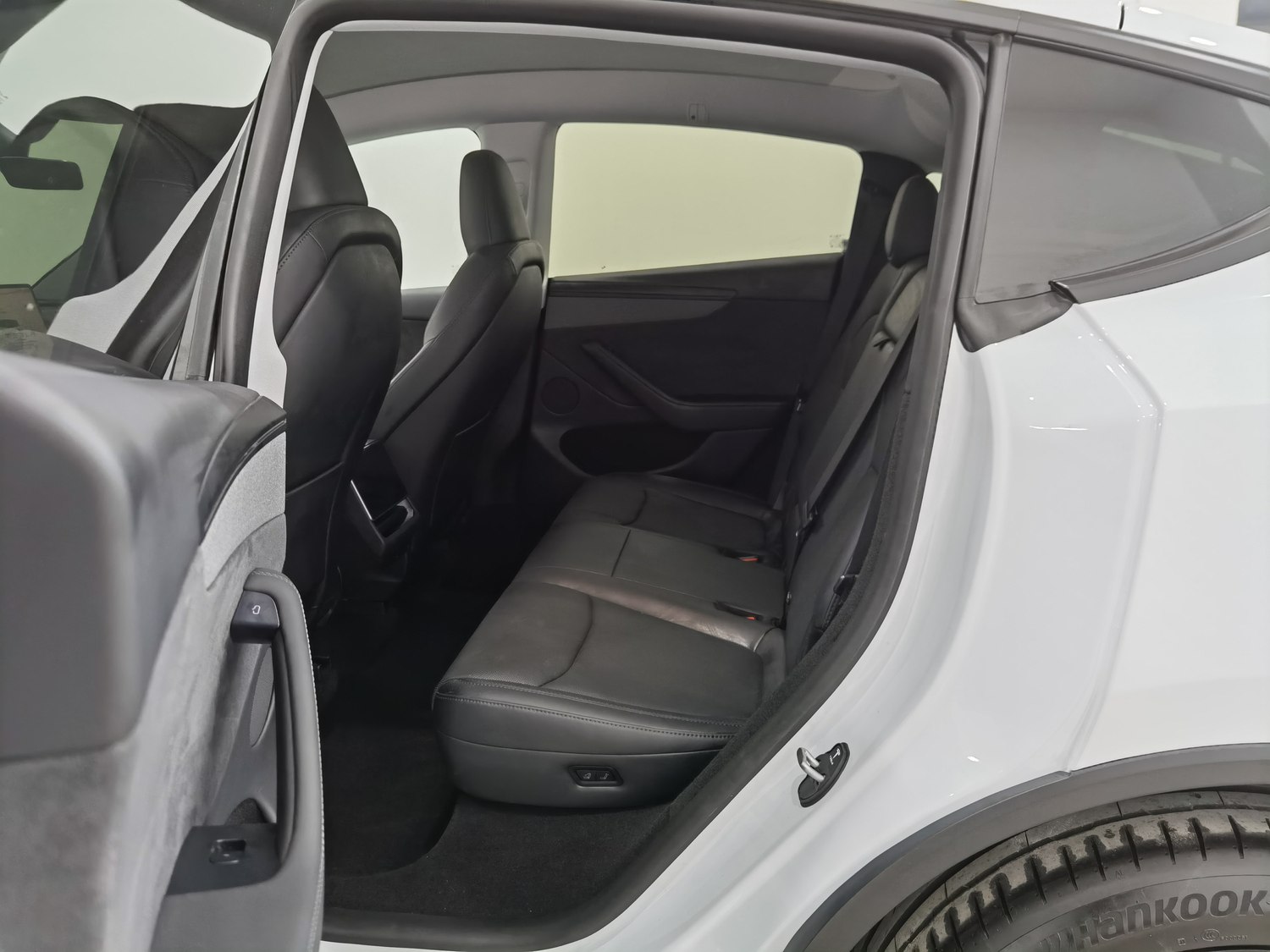 Used Tesla Model Y 2025