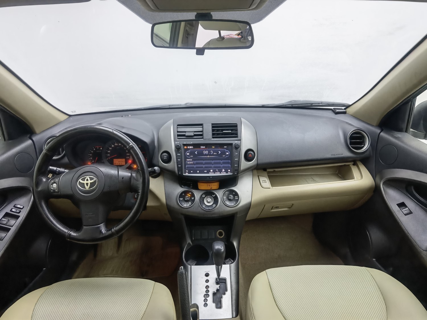 Used Toyota RAV4 2012 2.0 AT