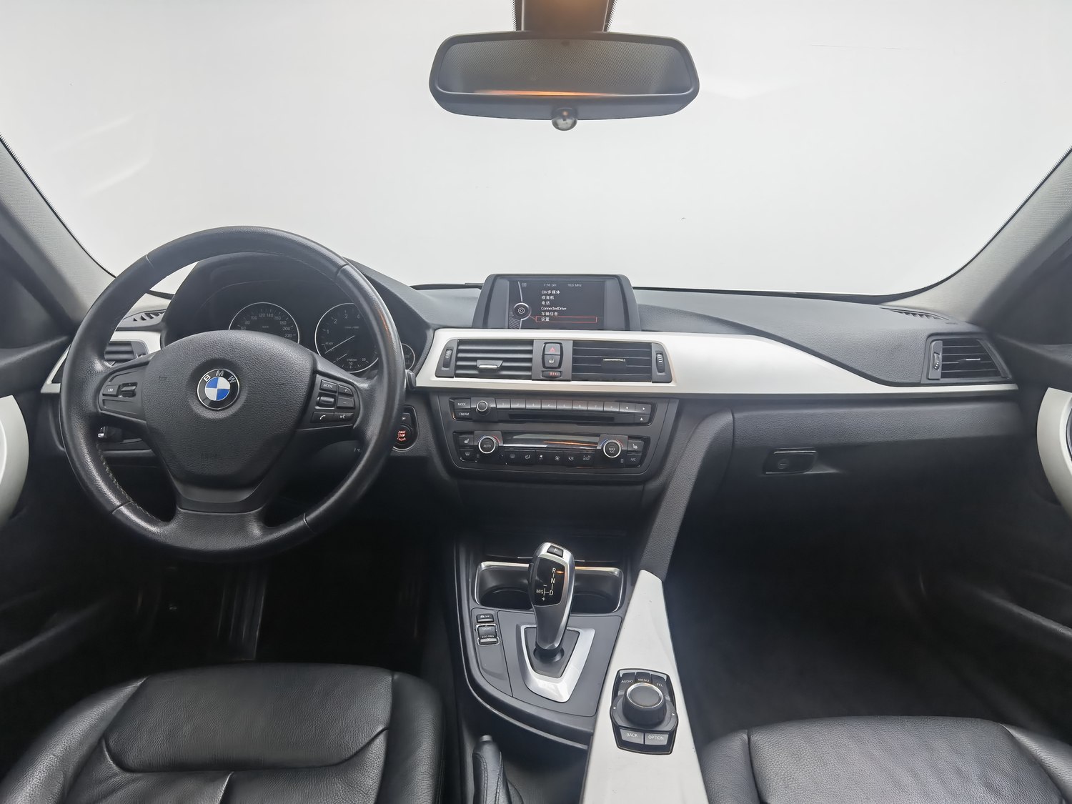 Used BMW THE3 2013 2.0 AT