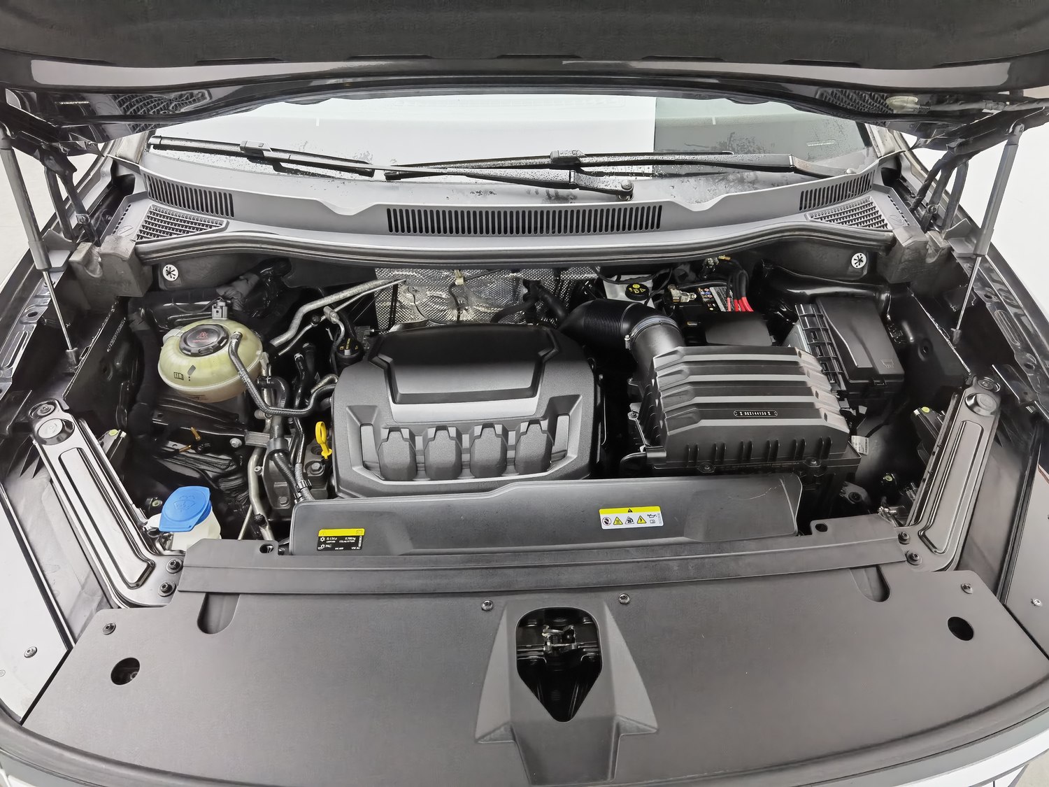 Used Volkswagen Talagon 2023 2.0 AT
