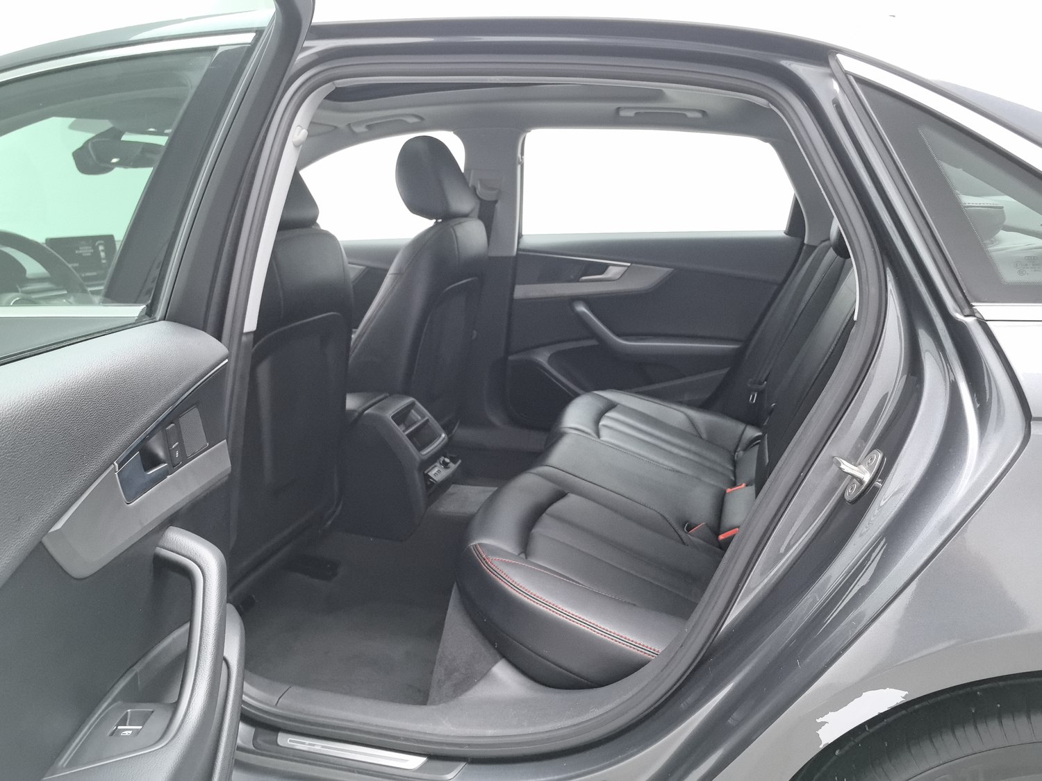 Used Audi A4L 2019 2.0 AT