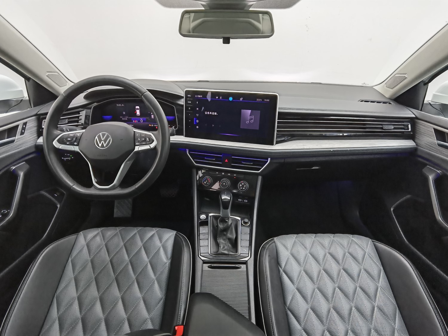 Used Volkswagen Sagitar 2023 1.5 AT