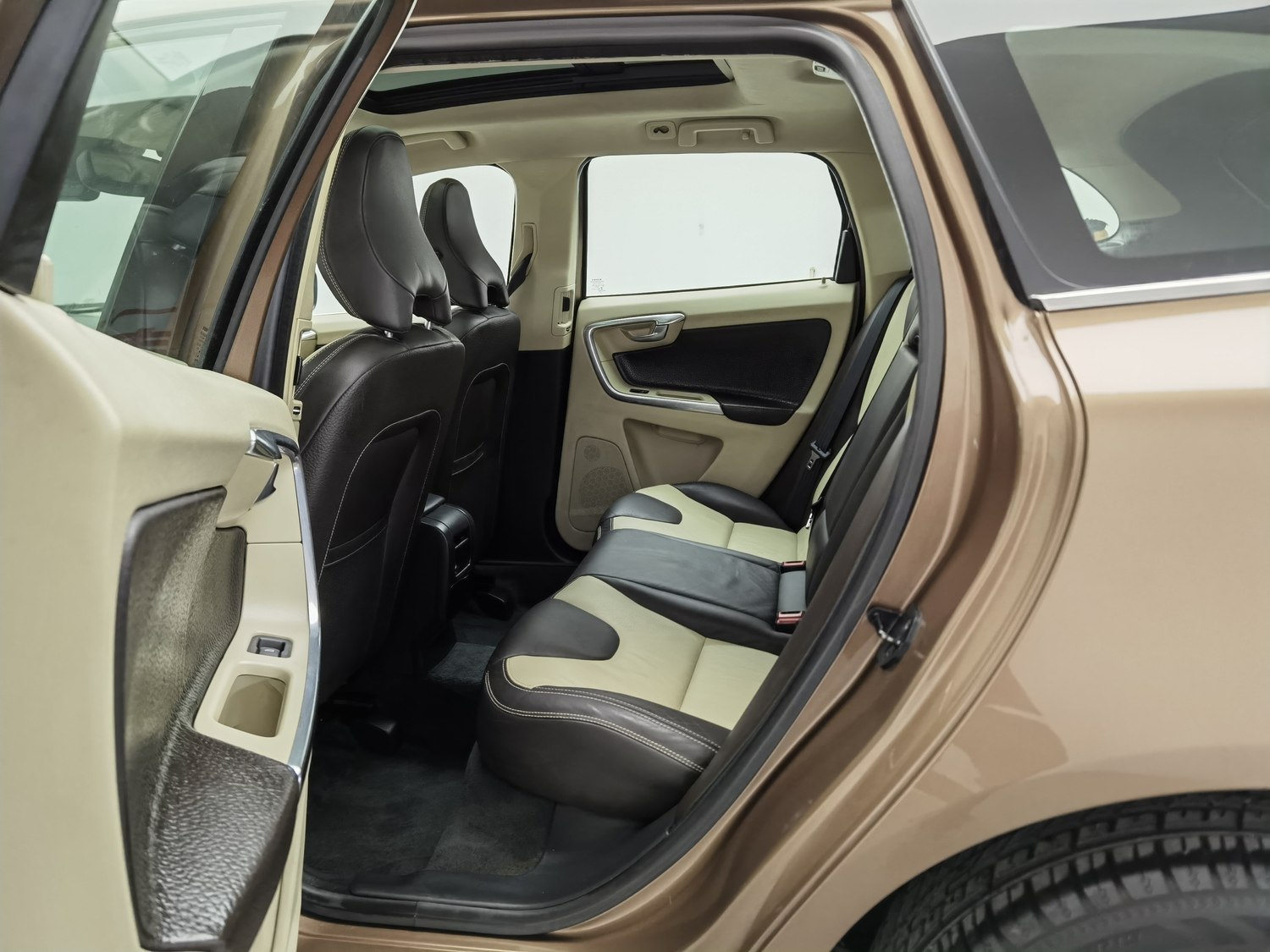 Used Volvo XC60 (Import) 2013 3.0 AT