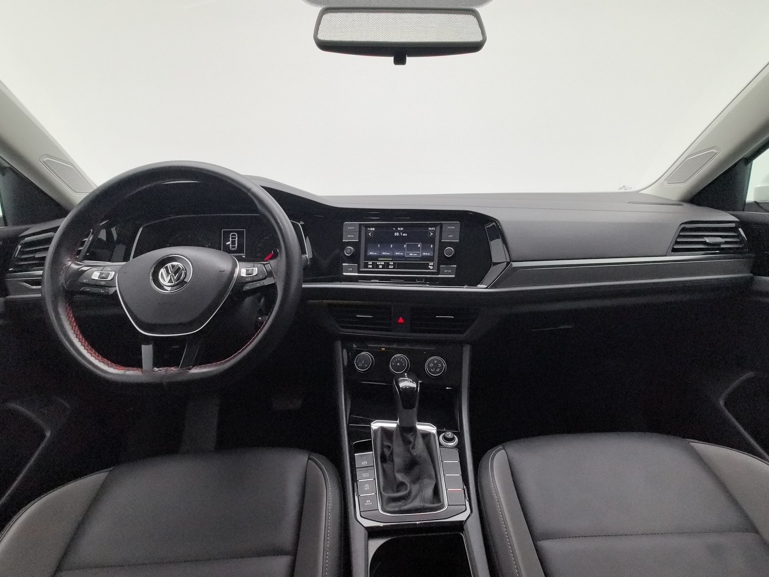 Used Volkswagen Sagitar 2019 1.4 AT