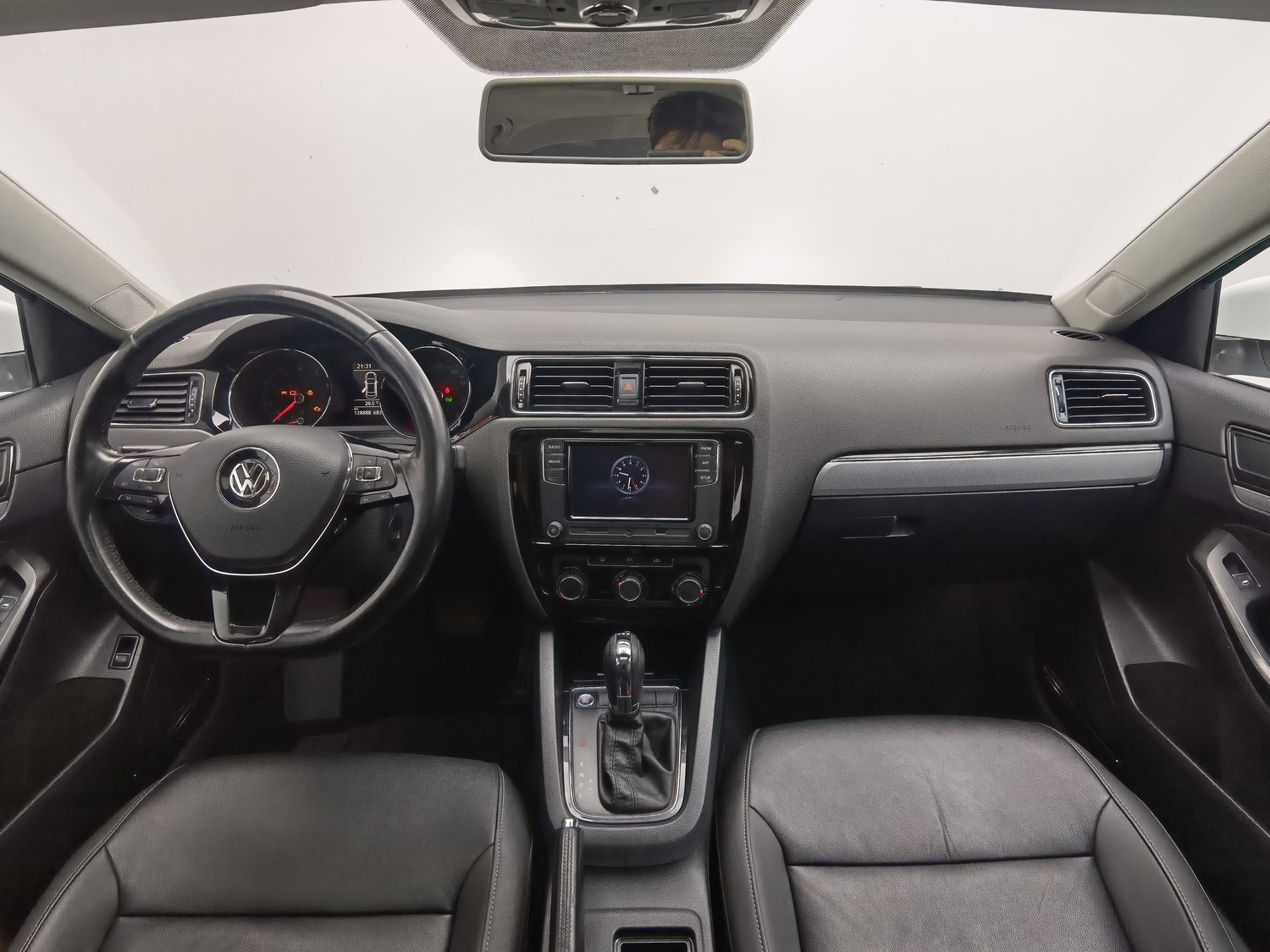 Used Volkswagen Sagitar 2018 1.4 AT