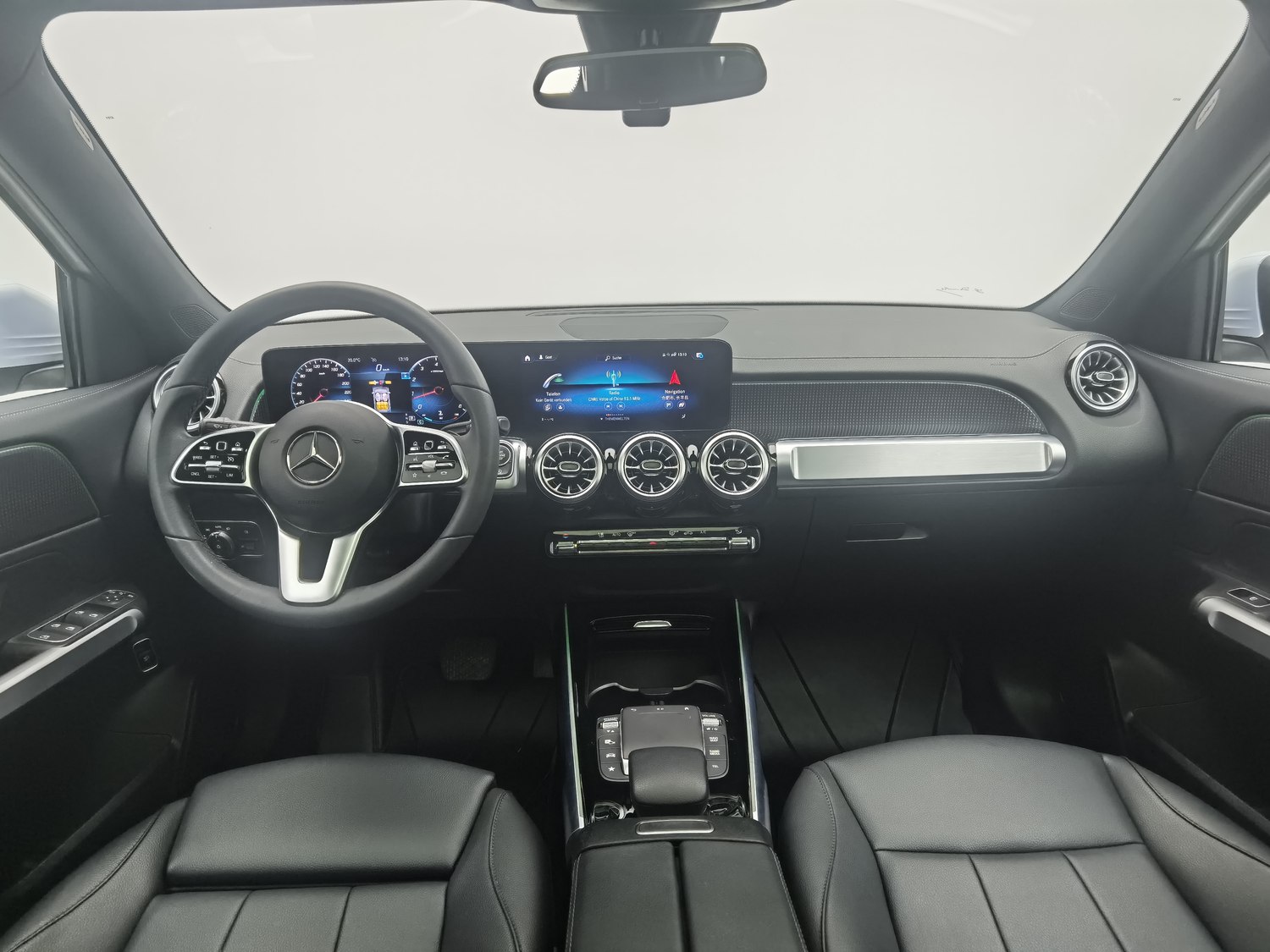 Used Mercedes-Benz GLB 2022 2.0 AT