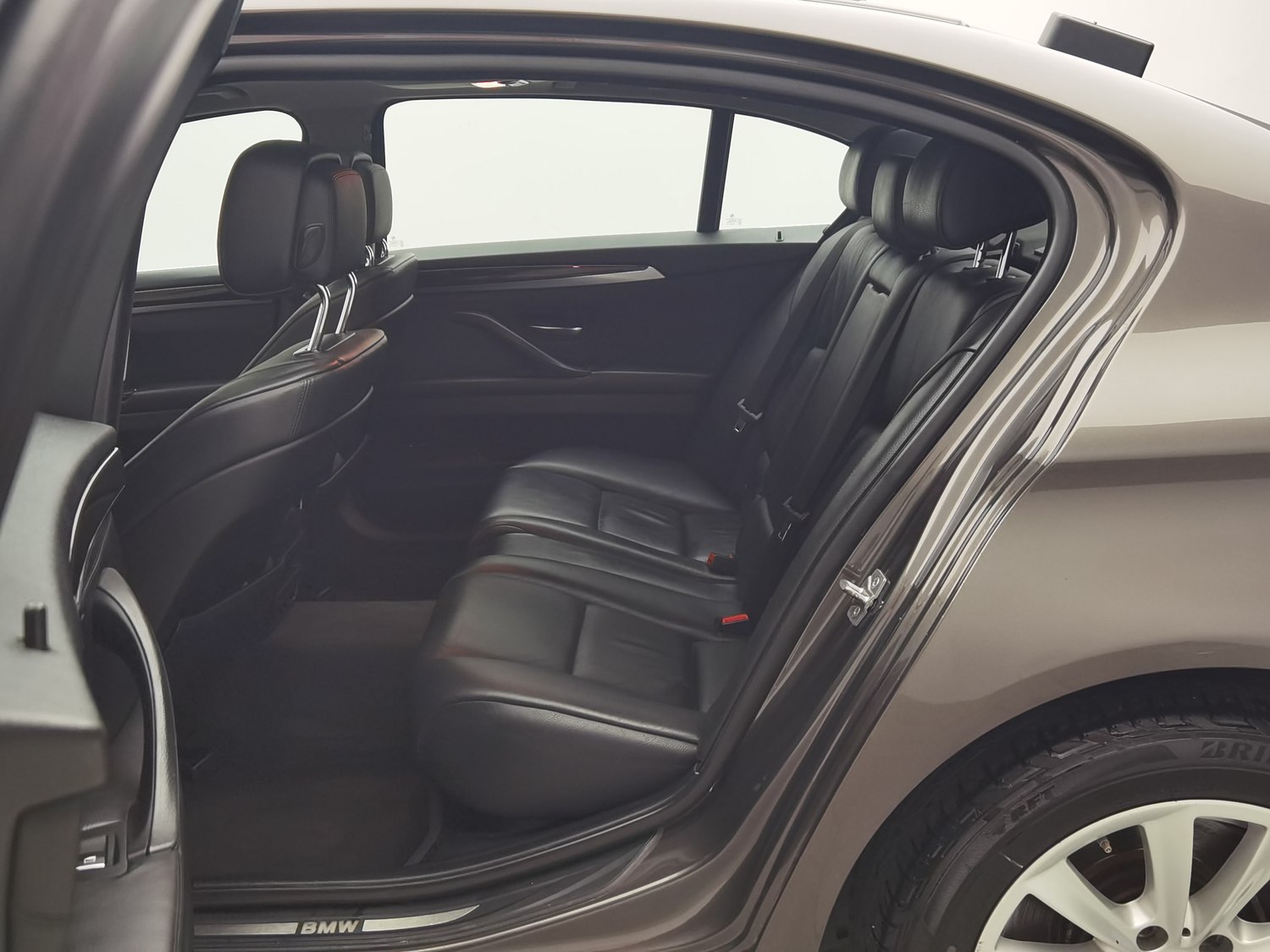 Used BMW THE5 2012 2.5 AT