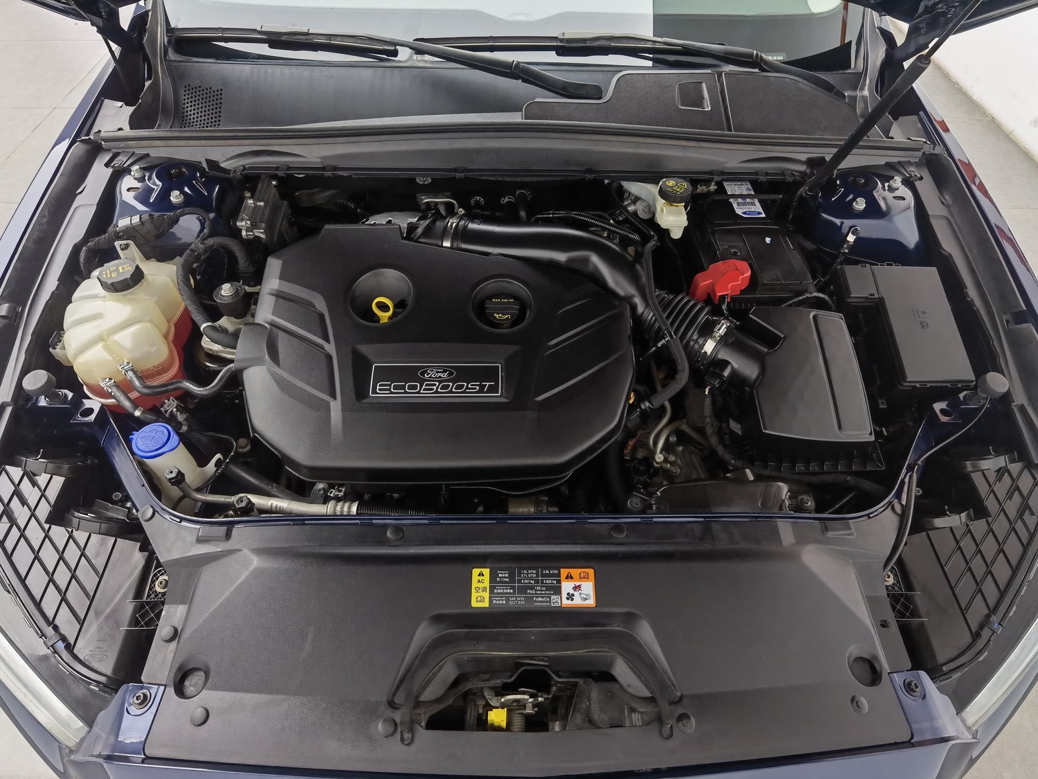 Used Ford Taurus 2017 2.0 AT