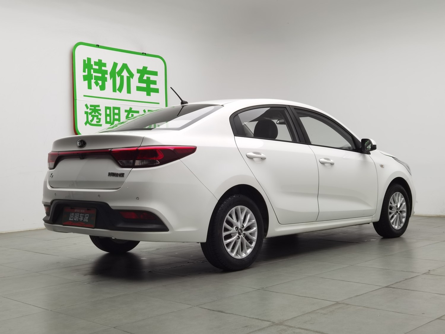 Used Kia K2 2017 1.4 AT