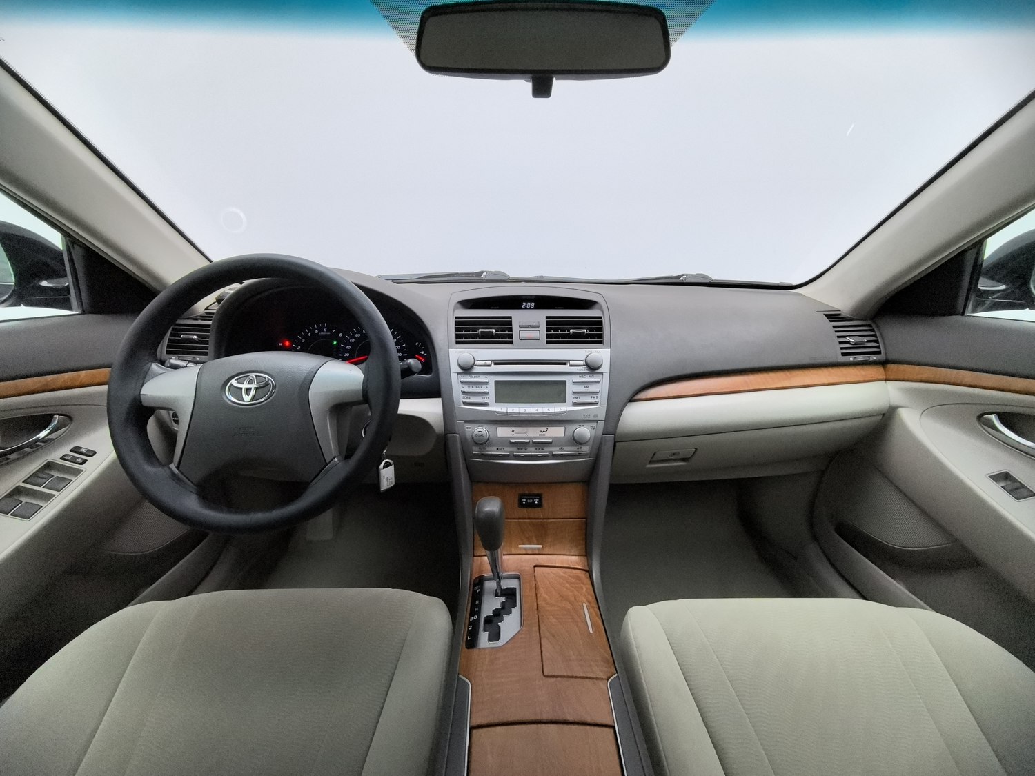 Used Toyota Camry 2012 2.0 AT