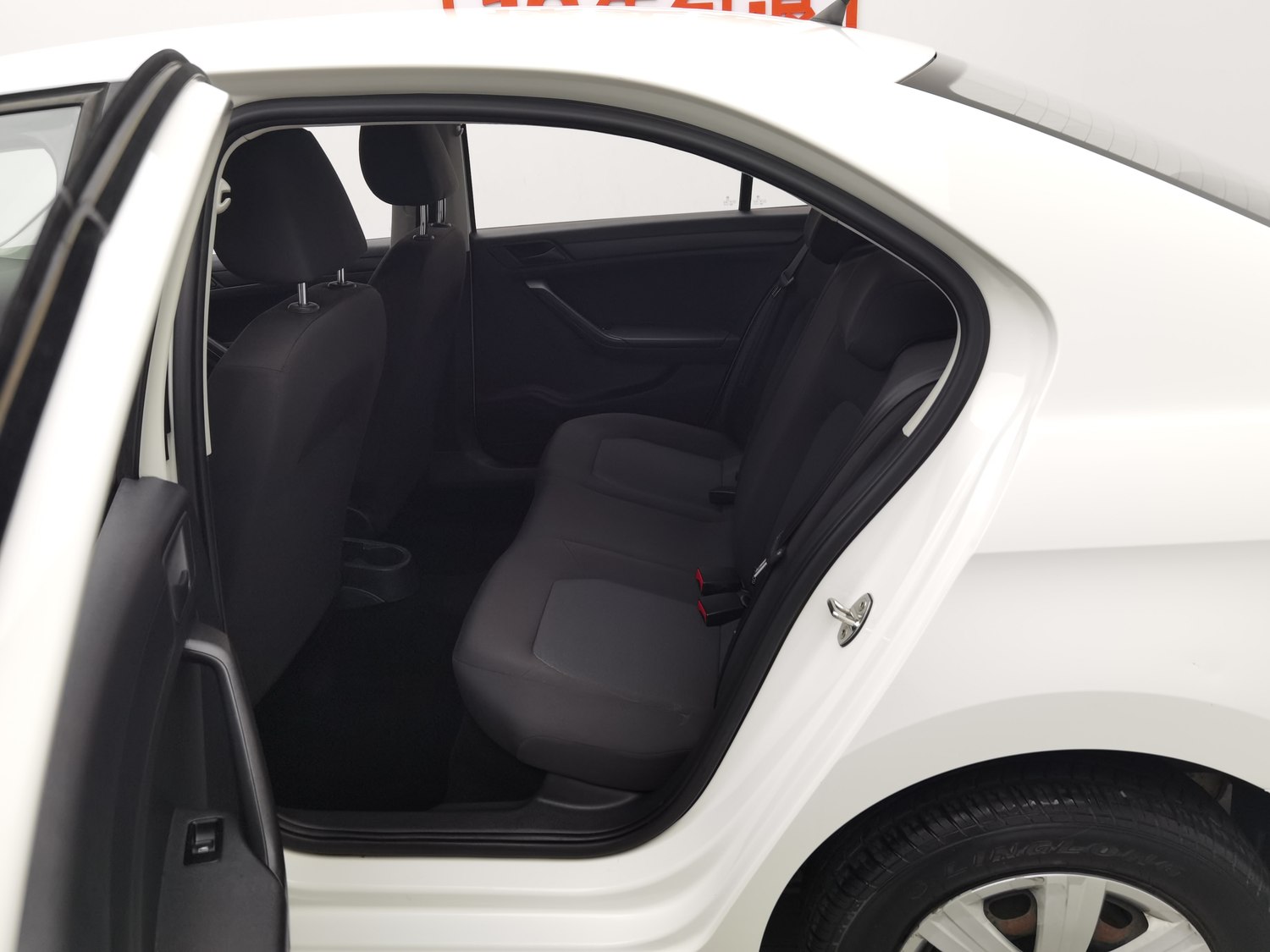 Used Volkswagen Jetta 2015 1.6 MT