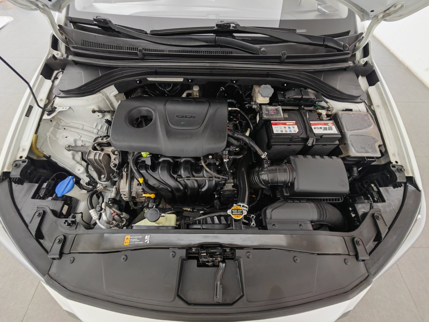 Used Hyundai Elantra 2016 1.6 AT