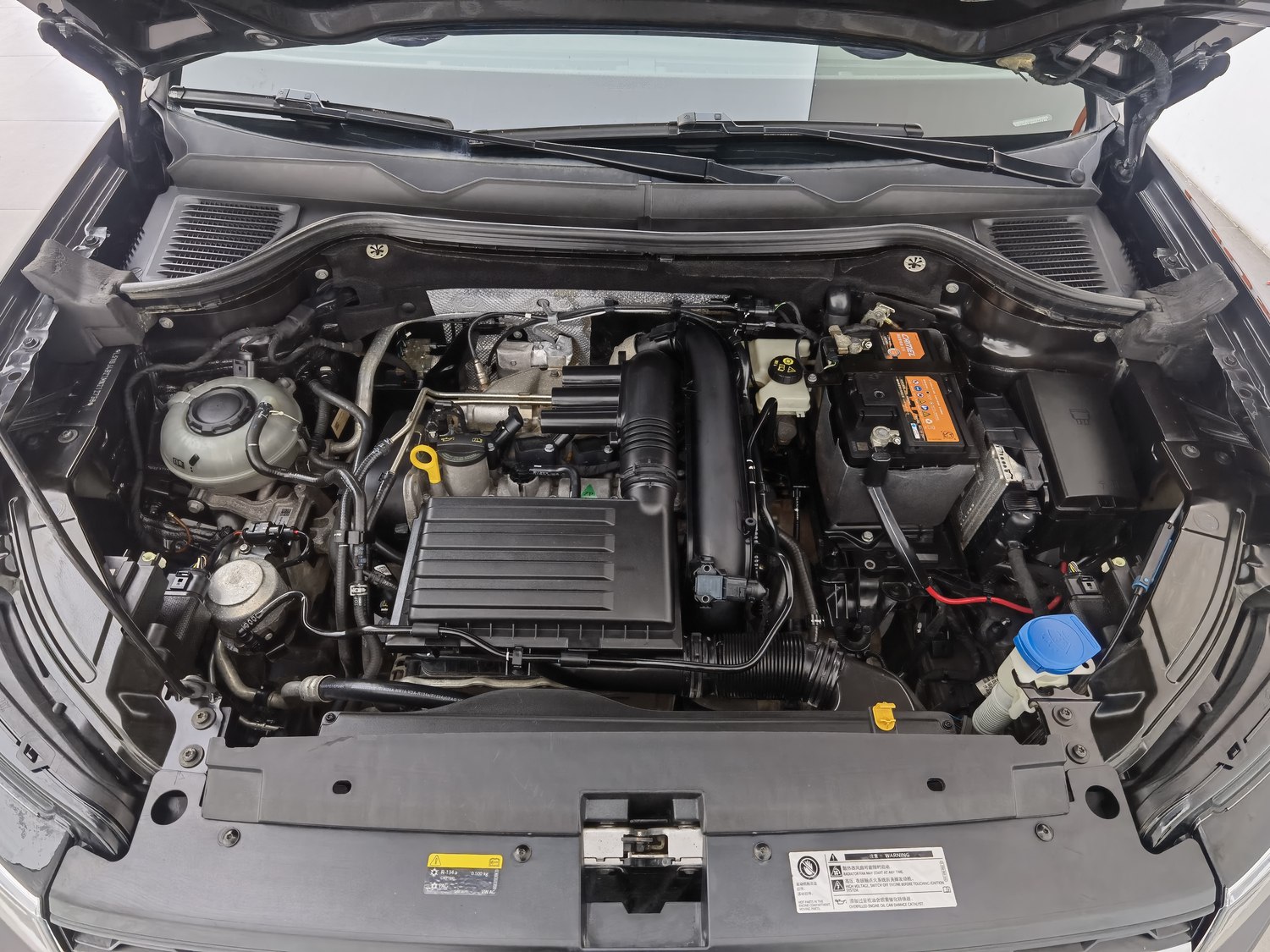 Used Volkswagen Tharu 2021 1.4 AT