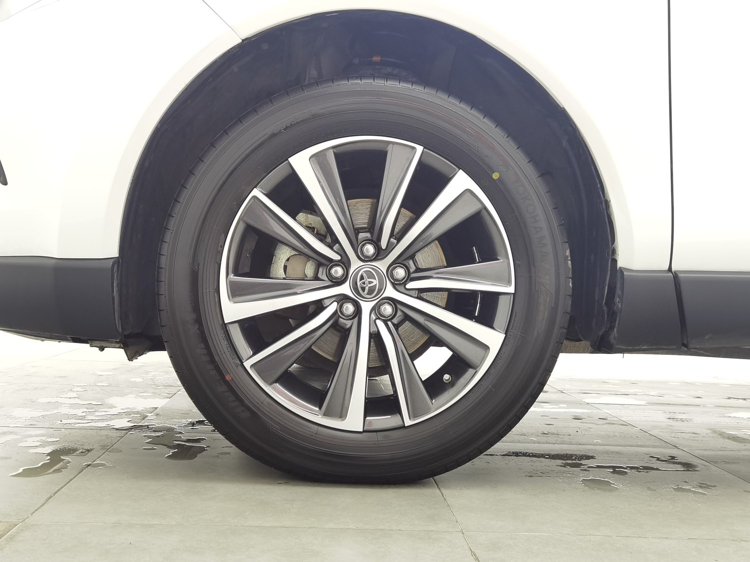 Used Toyota Harrier 2022 2.0 AT