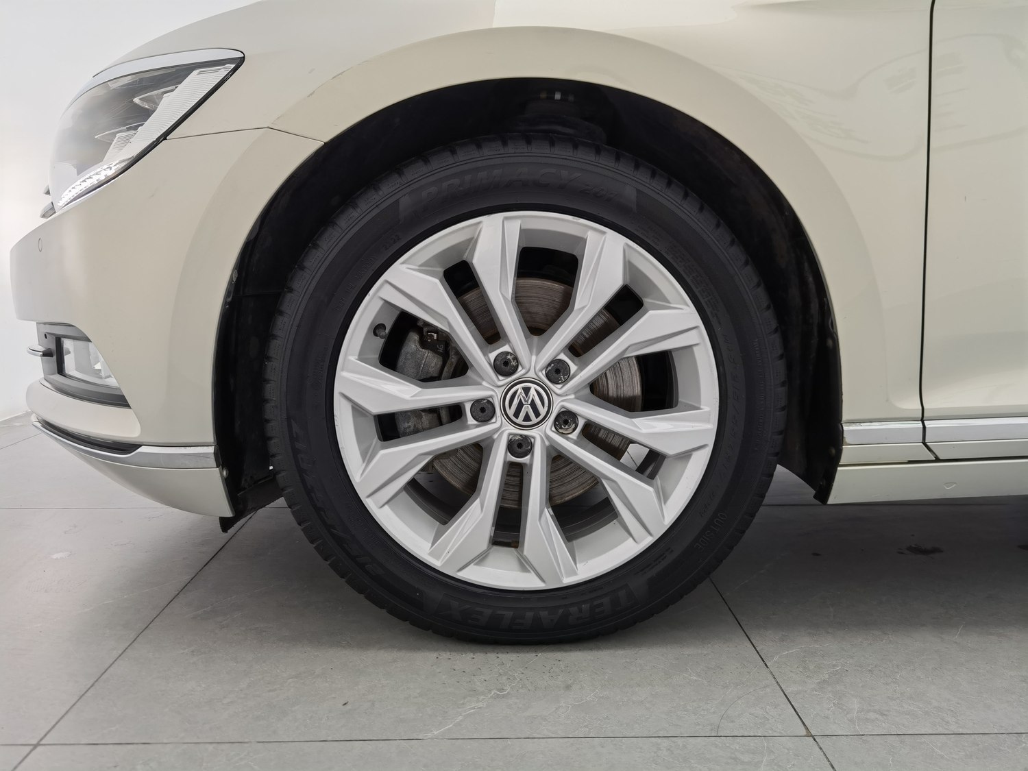 Used Volkswagen Magotan 2017 2.0 AT