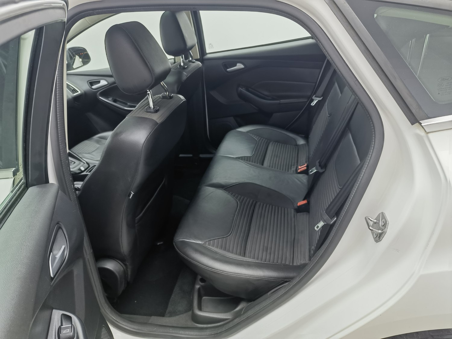 Used Ford Focus 2015 1.0 AT