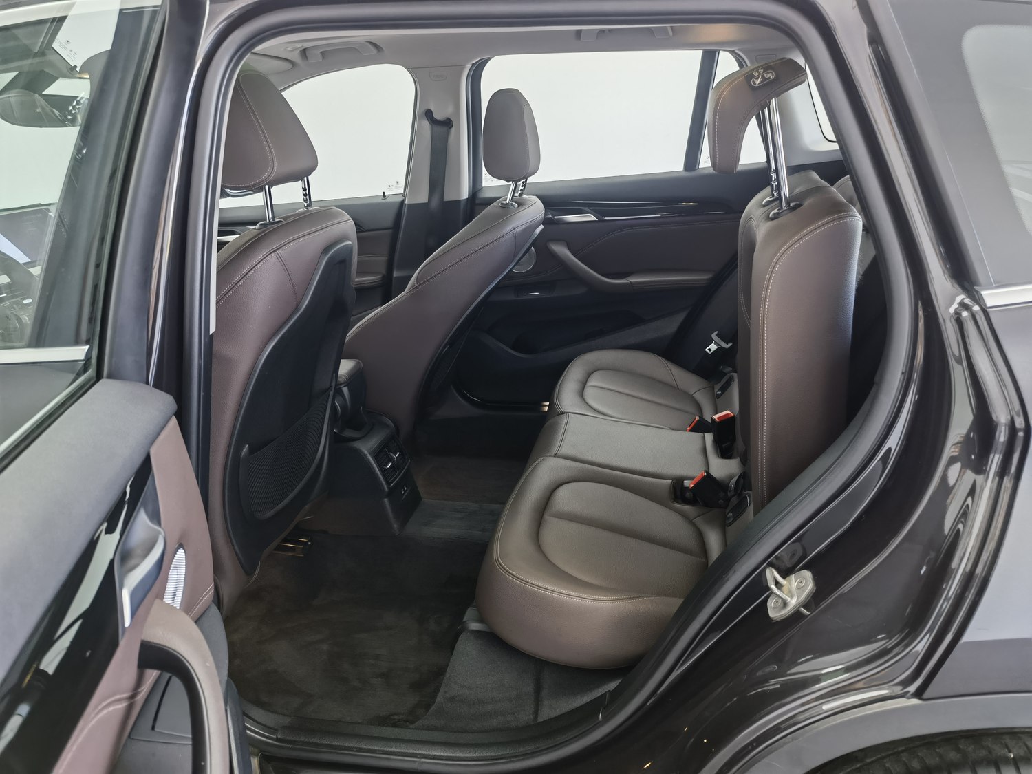 Used BMW X1 2022 2.0 AT