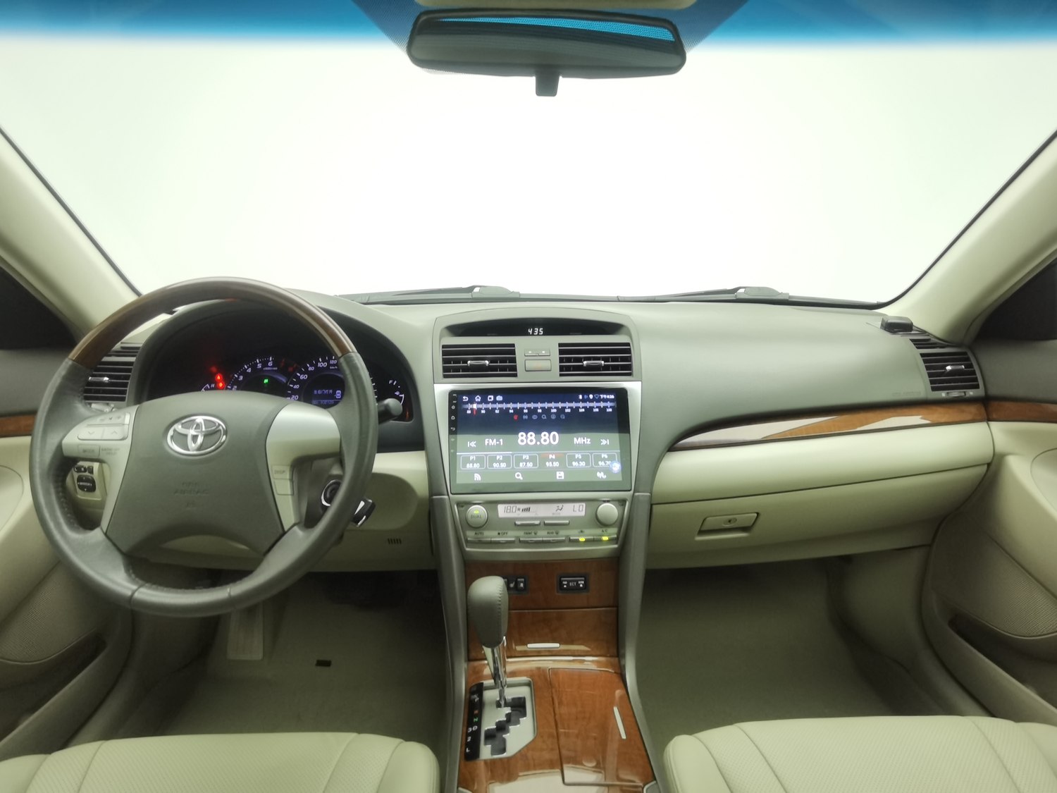 Used Toyota Camry 2013 2.0 AT