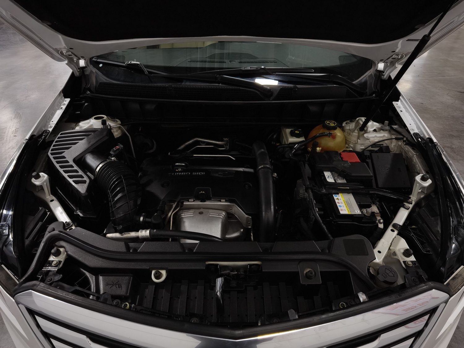 Used Cadillac XT5 2016 2.0 AT