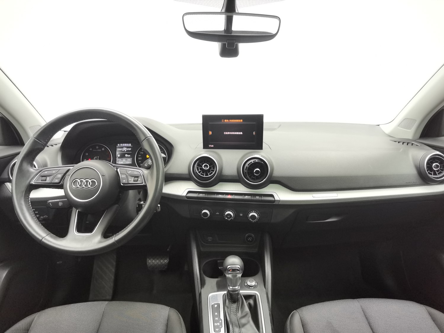 Used Audi Q2L 2021 1.4 AT