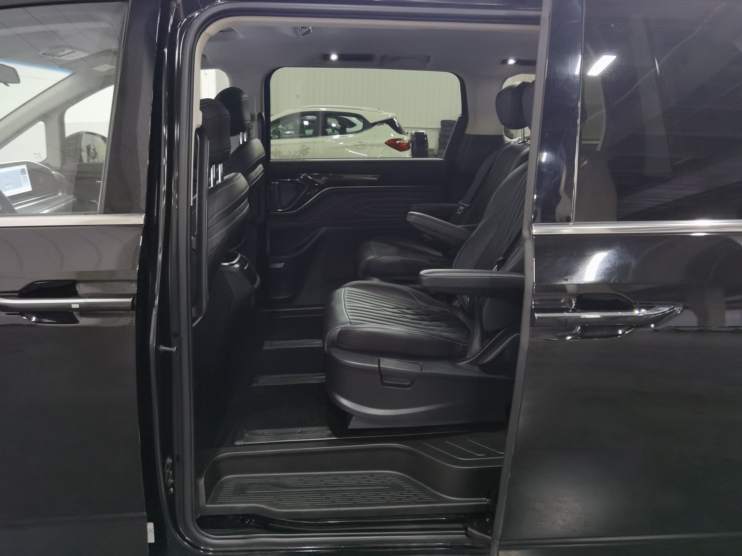 Used SAIC MAXUS G90 2022 2.0 AT