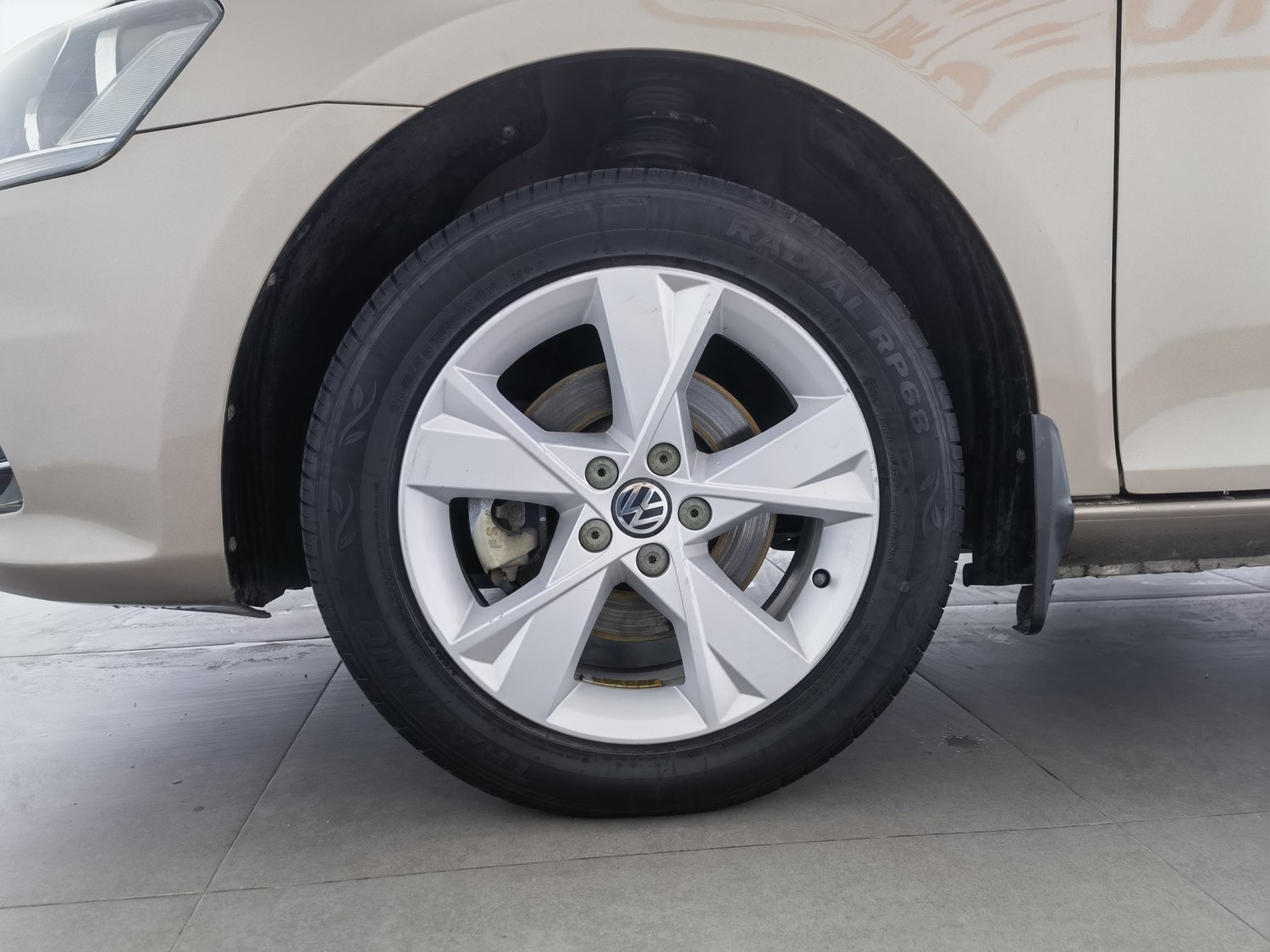 Used Volkswagen Bora 2014 1.6 AT