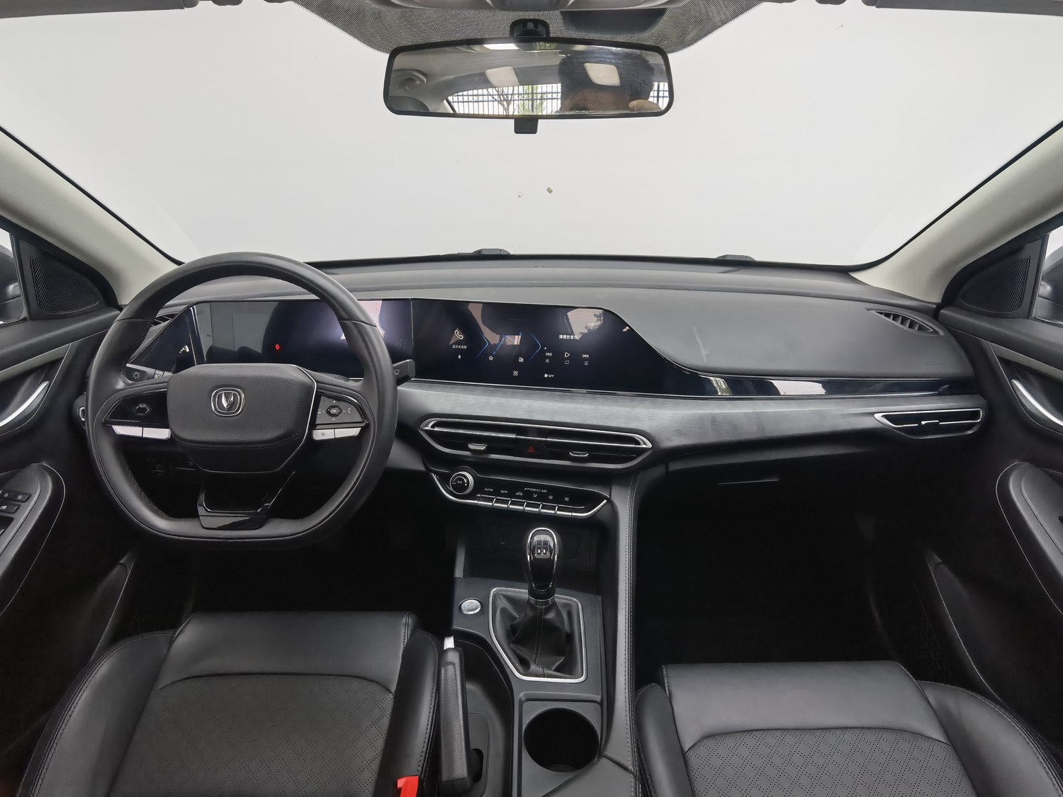 Used Changan Eado 2022 1.6 MT