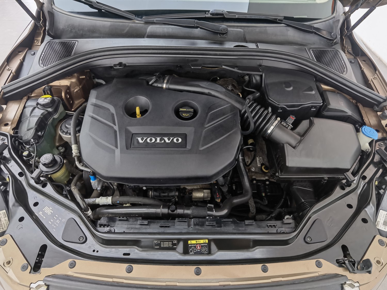 Used Volvo XC60 (Import) 2012 2.0 AT