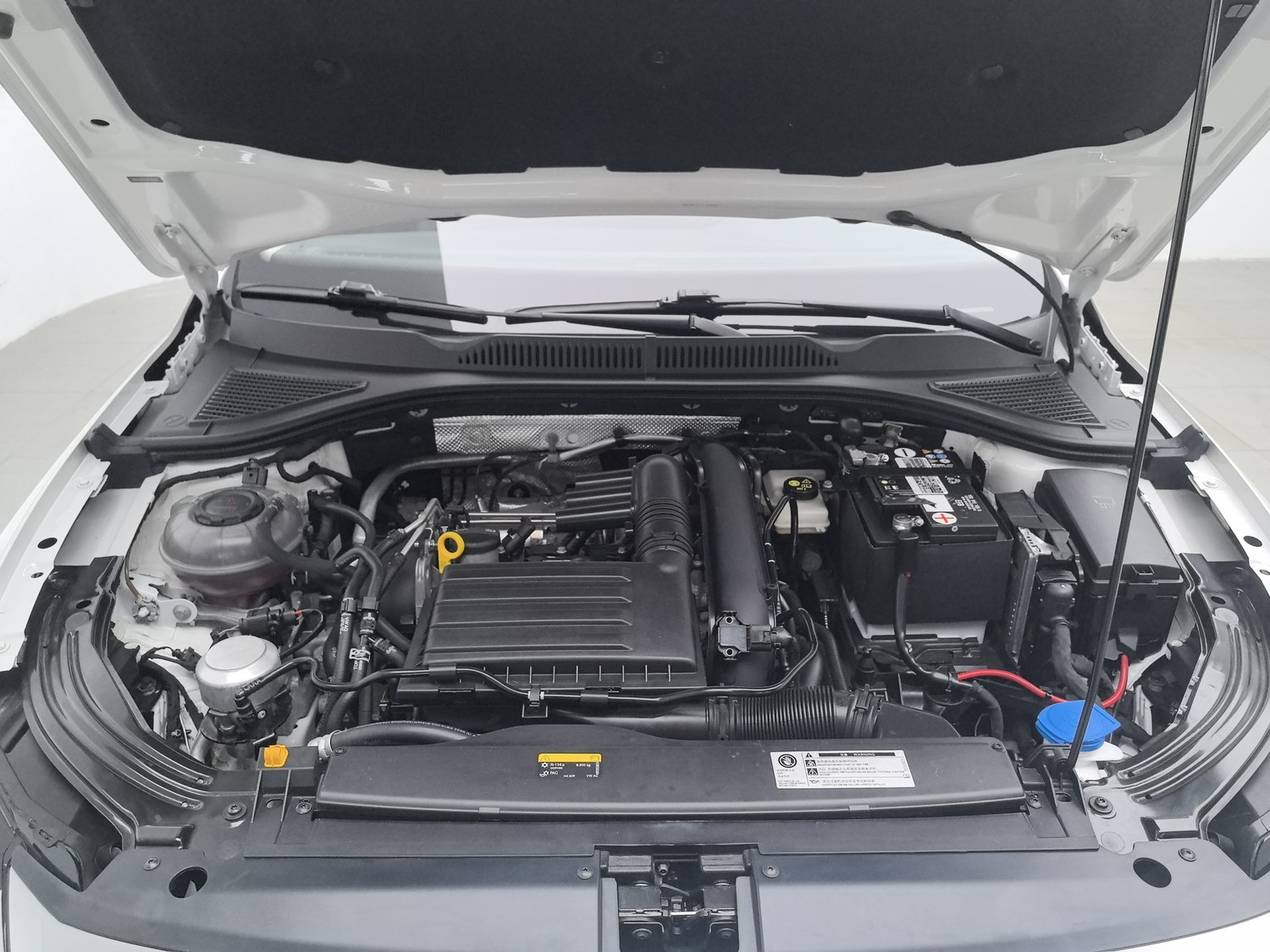 Used Volkswagen Lavida 2022 1.4 AT
