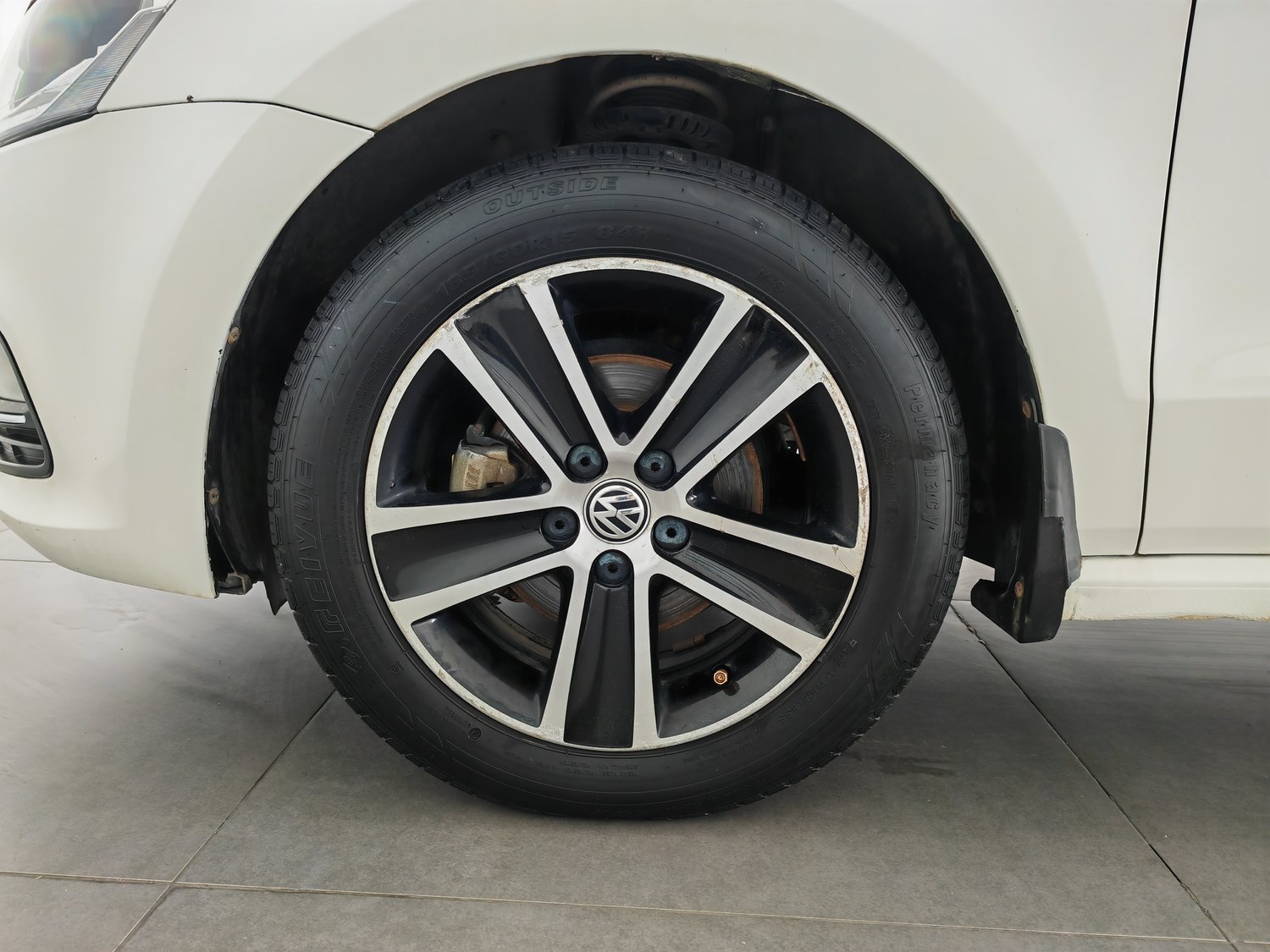Used Volkswagen Polo 2014 1.6 AT