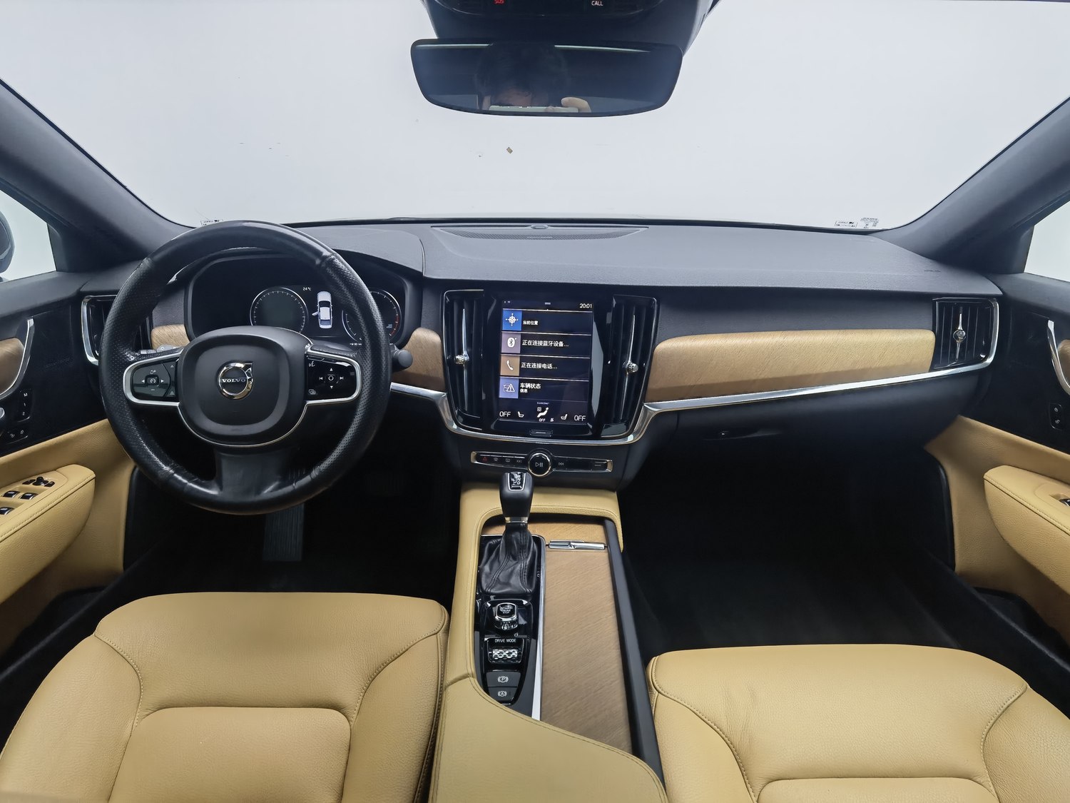 Used Volvo S90 2019 2.0 AT