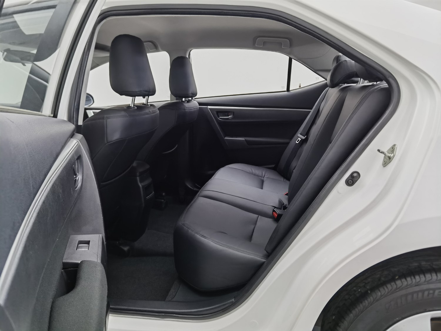 Used Toyota Corolla 2014 1.6 AT