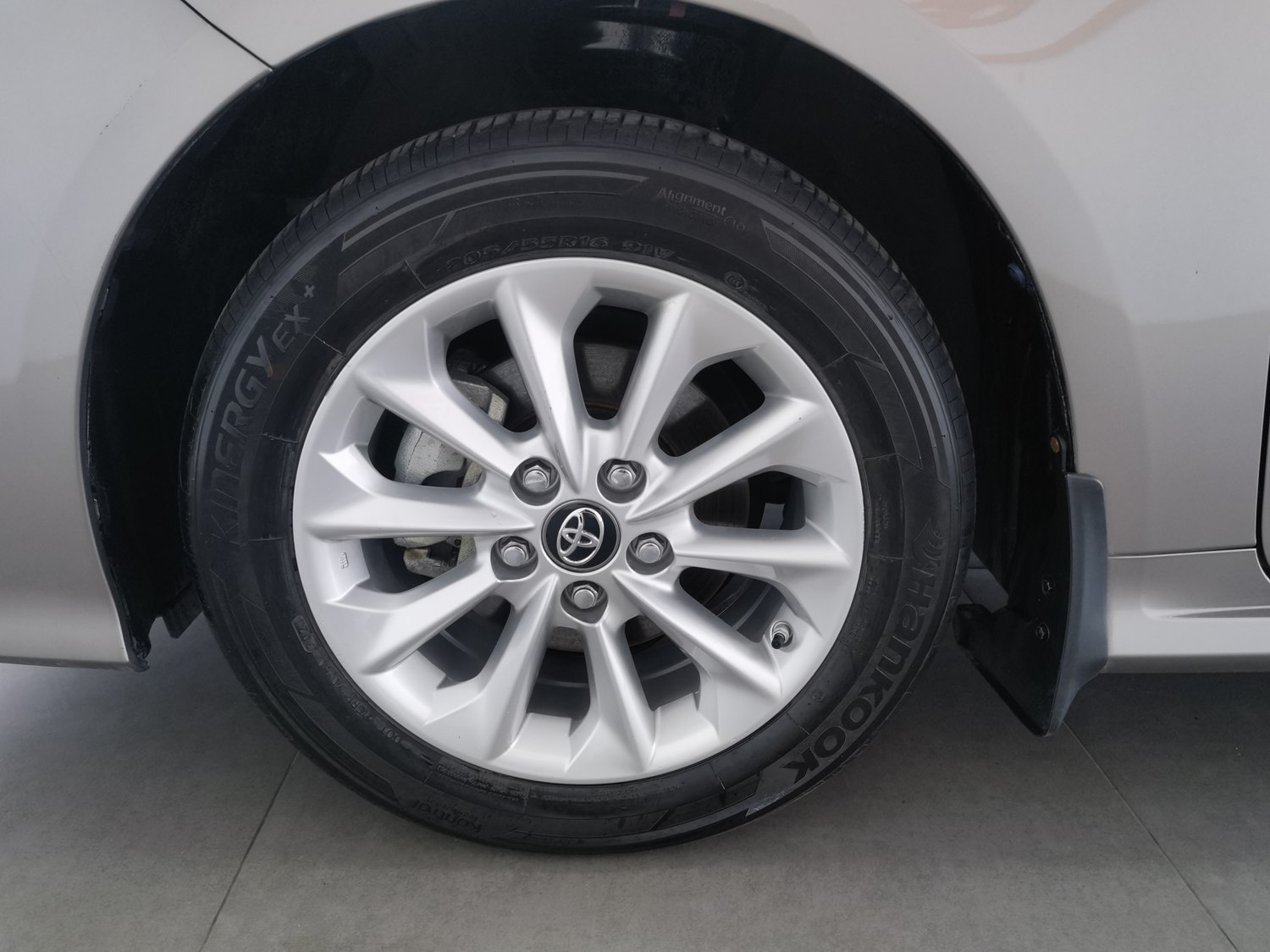 Used Toyota Corolla 2021 1.8 AT