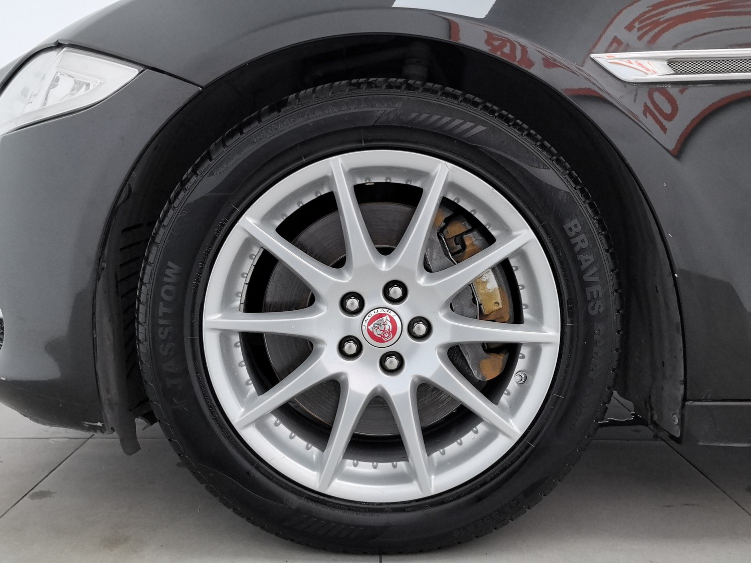 Used Jaguar XJ 2014 2.0 AT