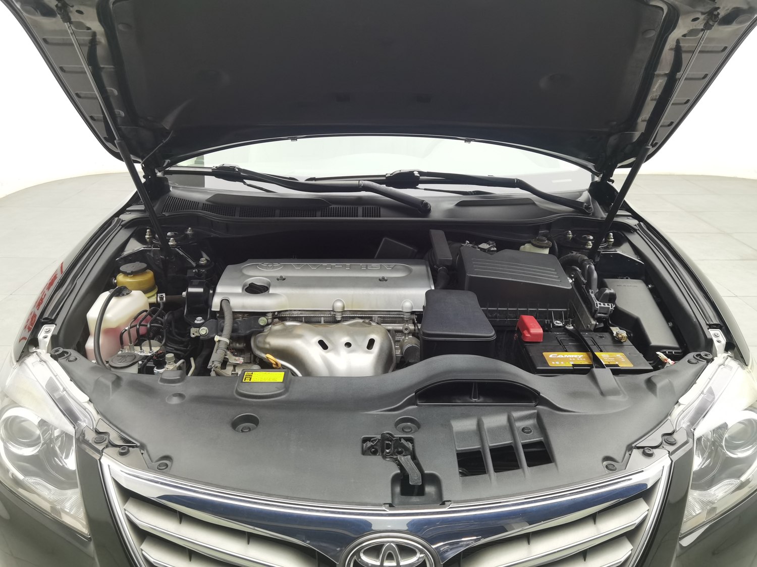 Used Toyota Camry 2013 2.0 AT